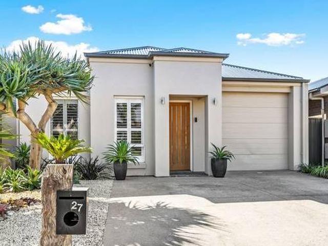Superb Living in Seaside Locale