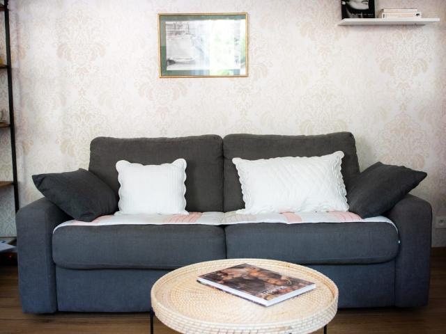 Superb modern studio in Old Lyon