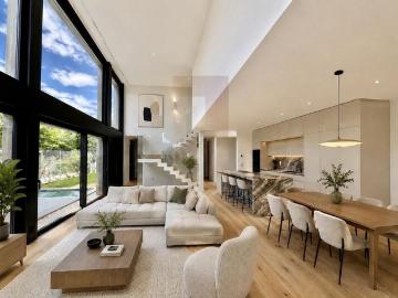 SUPERB NEW CONTEMPORARY VILLA