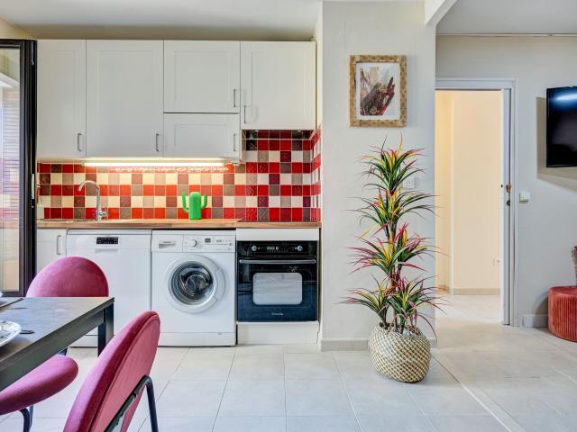 Superb new flat in Marseille 3 bedrooms & close to downtown
