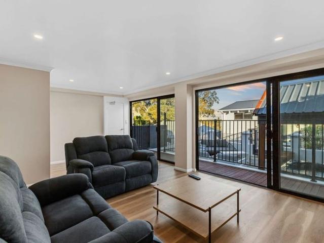 Superb Sorrento House, Beautiful Suburb walking Distance to the Beach