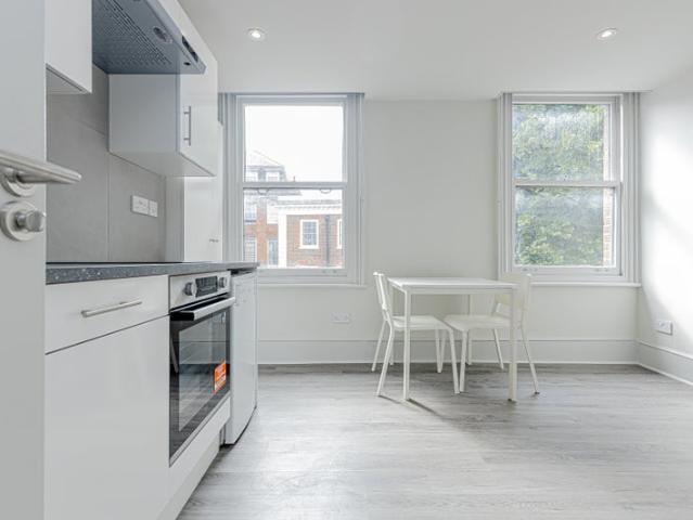 Superb self contained studio in Stoke Newington