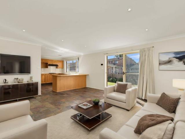 SUPERB QUALITY FAMILY RESIDENCE