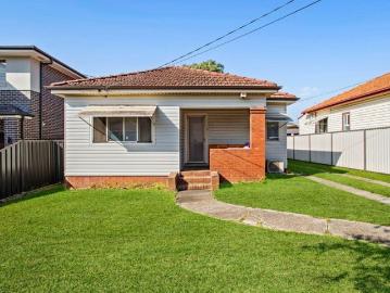 Superb rebuild opportunity on prime land parcel with granny flat potential