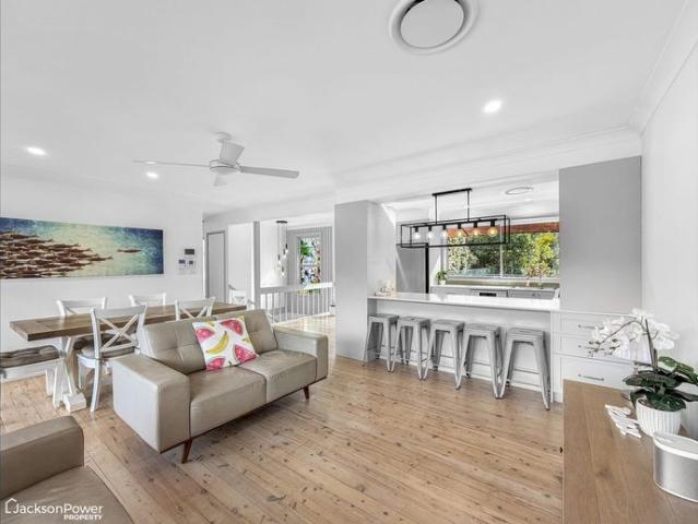 Superb Waterfront Haven | Stunning Hamptons Home!