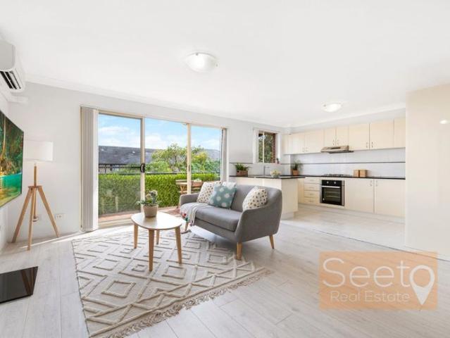 SUPERB TOP FLOOR APARTMENT, REAR OF COMPLEX WITH NORTH ASPECT Furniture not included