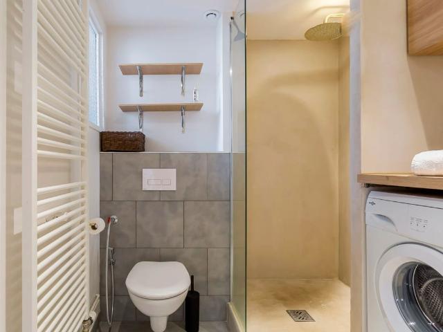 Superb typical canut apartment, Lyon Amsterdam Apartments for Rent