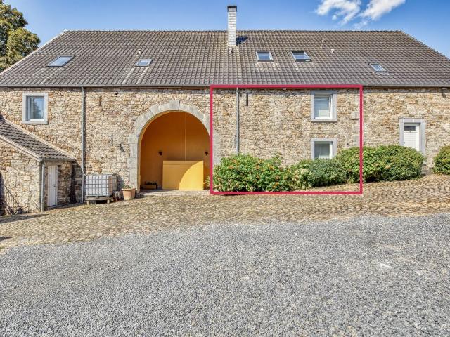SUPERBE MAISON + 157 m² 3 CHAMBRES JARDIN DANS UNE AILE D'UNE FERME EN CARRÉE à louer à GOMZÉ ANDOUMONT 4140 | Immobilière Dominique Tavolieri