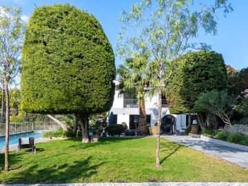 Maison à vendre à Le Pharo - Jardin