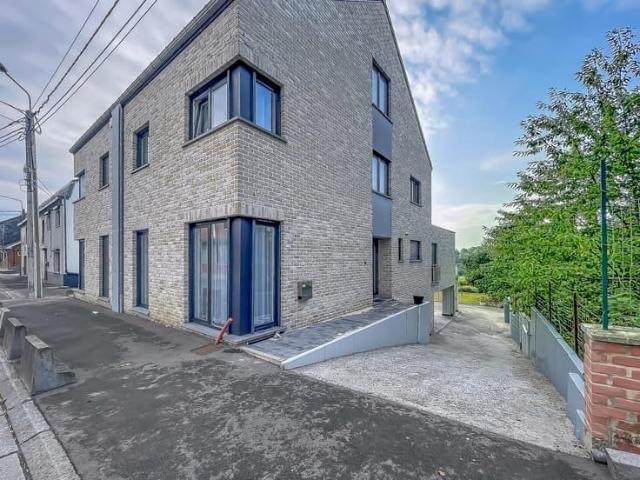 SUPERBE MAISON 3 CHAMBRES AVEC GARAGE