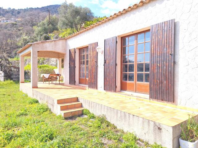Superbe maison à BONSON 36 km de NICE 86m² Bonson
