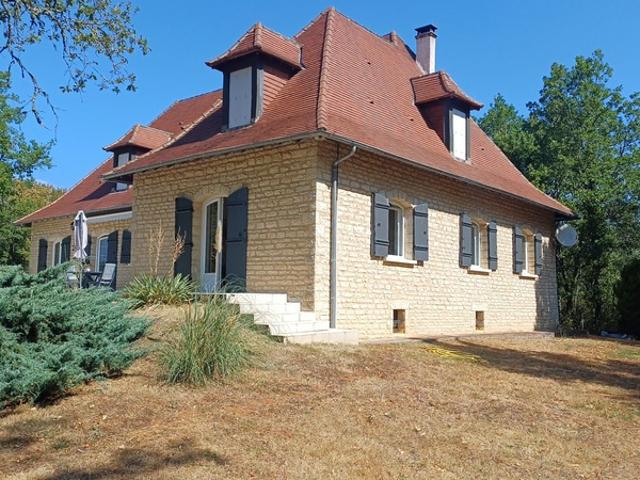 Proche Cubjac Superbe maison à vendre 8 pièces