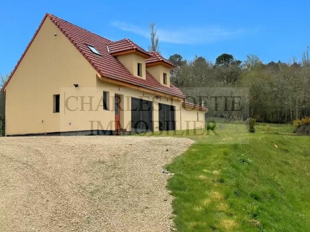 Superbe maison contemporaine de 155 m² sur un terrain de 670. 154m² Cazals