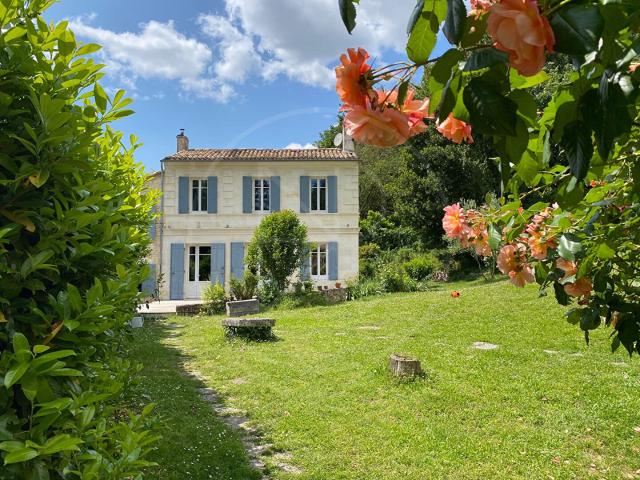 Superbe maison dans le Fronsadais 200m² Fronsac