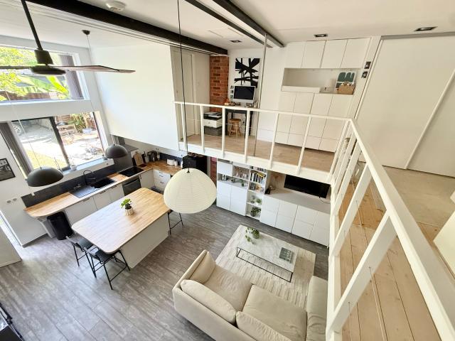 Superbe Maison de type LOFT aménagée dans une ancienne grange