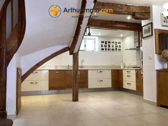 Superbe maison de village de 203 m² avec piscine, 4/5 chambr. 203m² Cailhau