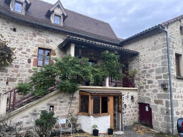 Secteur Lacapelle Marival Superbe maison de village en pie. 145m² Lacapelle Marival