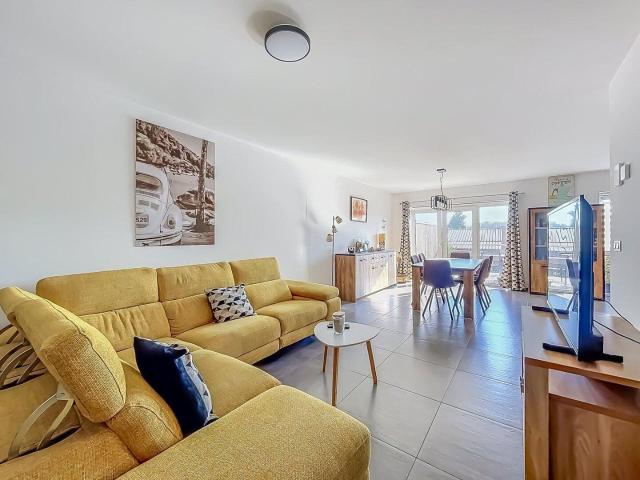 SUPERBE MAISON DE STANDING BEL ETAGE