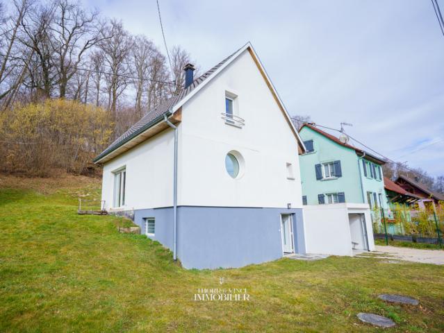 Superbe Maison en bord de forêt à Seppois Le Haut