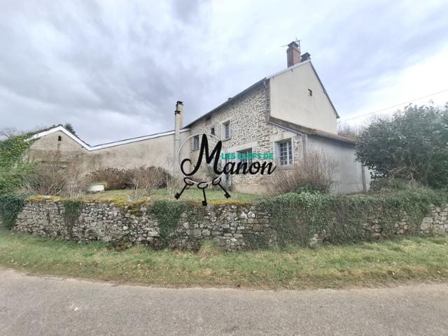 Superbe maison en pierres 4 chambres à rénover en totalité