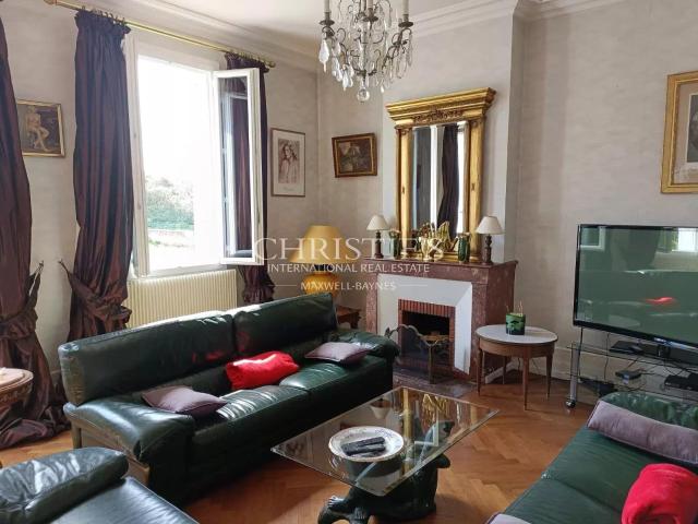 Superbe manoir style Napoleon Iii avec grand parc, Nord Libo. 450m² Coutras
