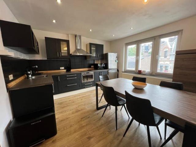 Superbe appartement meublé et lumineux – Dernier étage