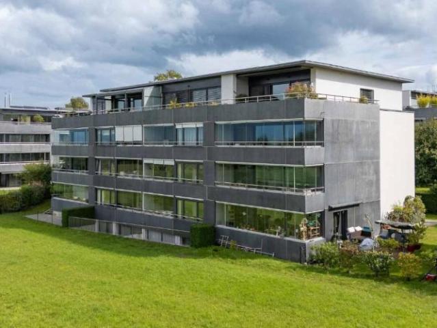 SUPERBE APPARTEMENT MEUBLE RIVE GAUCHE