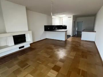 Superbe appartement modernisé de 4,5 pièces en duplex