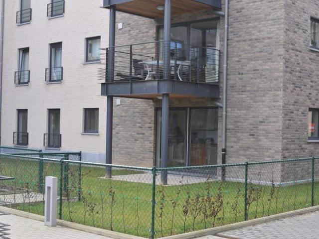 Superbe appartement avec jardin privatif en bord de Meuse