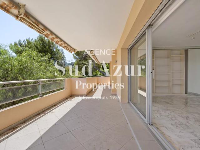 Superbe appartement avec vue panoramique sur la mer