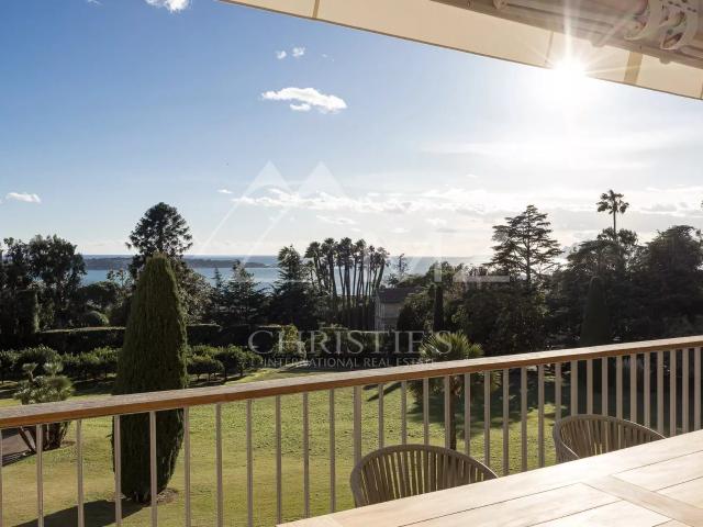 Superbe appartement contemporain 110m² Cannes