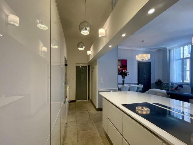 Superbe Appartement De Reception Au Coeur De Montpellier 152m² Montpellier