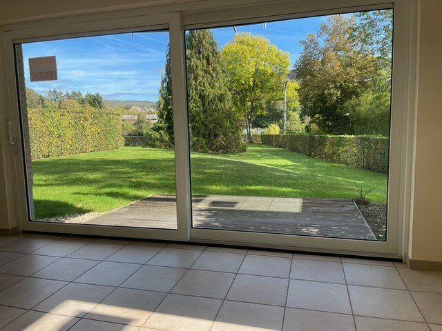 SUPERBE APPARTEMENT DE STANDING AVEC VUE SUR LA MEUSE