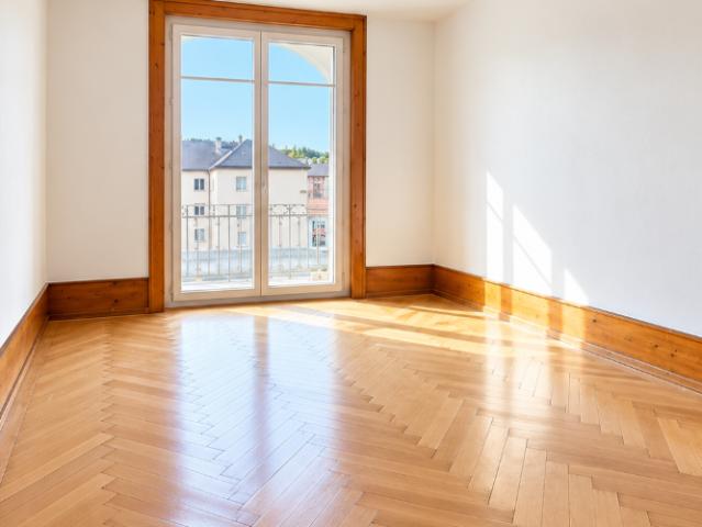Superbe appartement de 2 pièces rénové avec un balcon