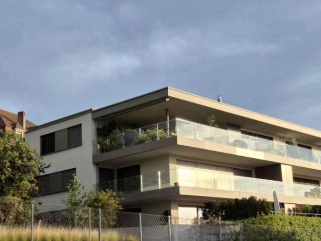 Superbe appartement de 4,5 pièces de standing situé au bord du lac à Nyon