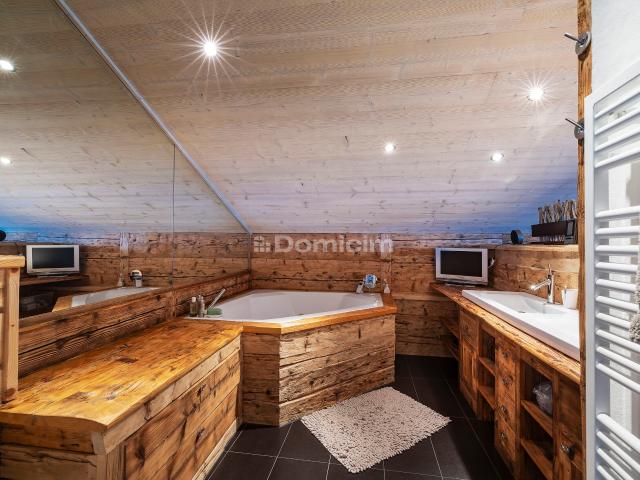 Duplex/two level with 4.5 rooms on sale in Leysin 198 m² | dreamo. Ch