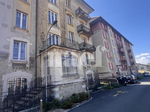 Superbe appartement de 5 pièces au 2ème étage