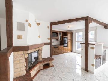 Superbe appartement lumineux de 5,5 pièces avec box La Chaux de Fonds copie