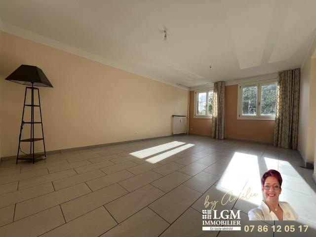 Superbe appartement rénové avec goût – 92 m²
