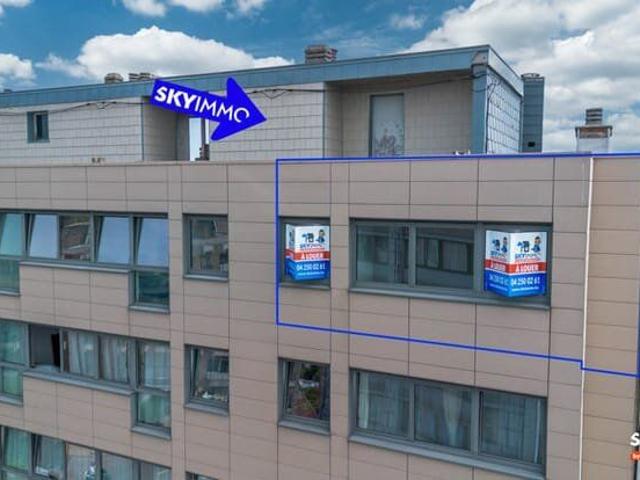 SUPERBE APPARTEMENT SUR ANS LUMINEUX SPACIEUX 1CH