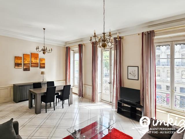 Superbe appartement T3/T4 avec clim, balcon et vue