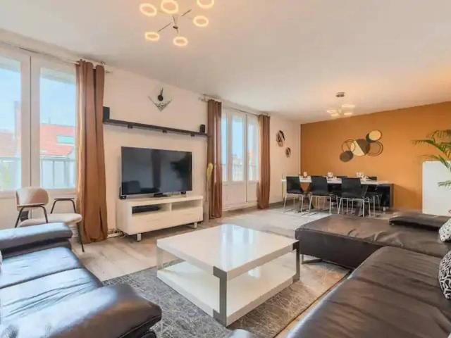 SUPERBE APPARTEMENT TYPE 4 MEUBLE SECTEUR MONS EN BAROEUL