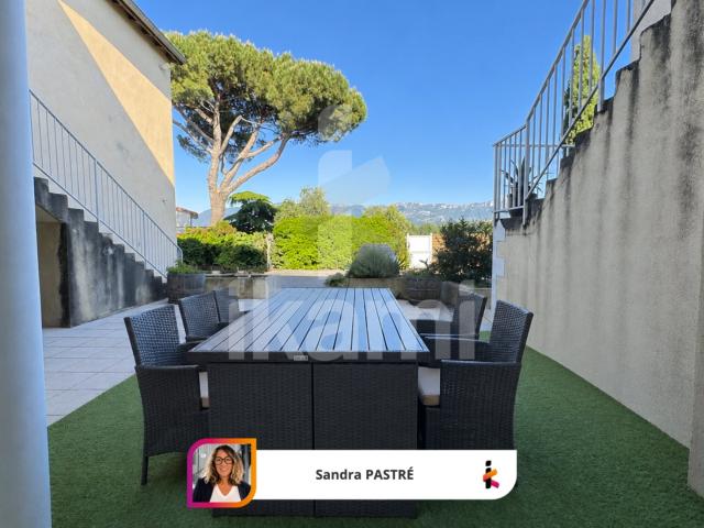 Superbe Appartement 147 m2 Terrasse 33 m2 4 Stationnements 147m² Chatuzange le Goubet