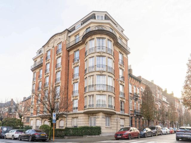 SUPERBE APPARTEMENT 2 CHAMBRES