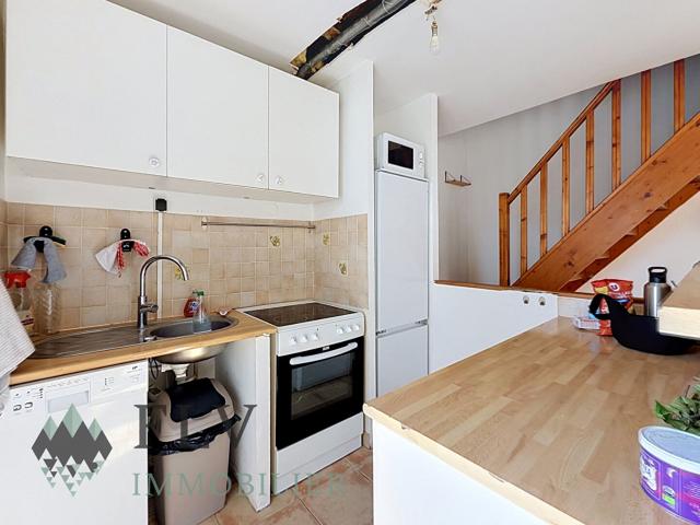 Superbe appartement 3 pièce s situé au village de Clans 06420