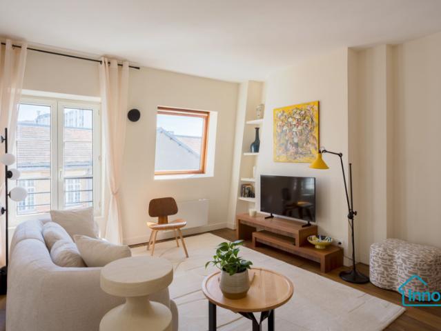 Superbe Appartement 3 pièces à vendre lumineux dernier étage