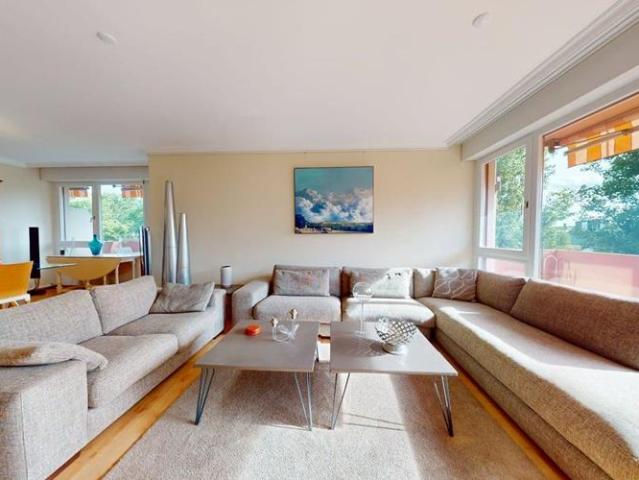 Superbe appartement 4 chambres avec 3 balcons – Route de Frontenex 114, Genève !