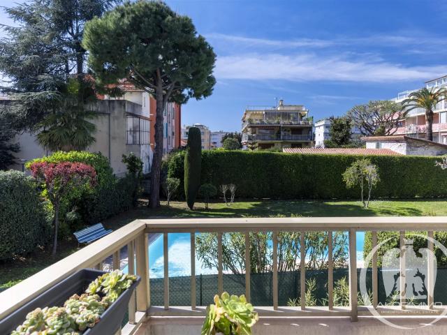 Superbe appartement 4 pièces avec piscine à Saint Laurent du. 92m² Saint Laurent du Var