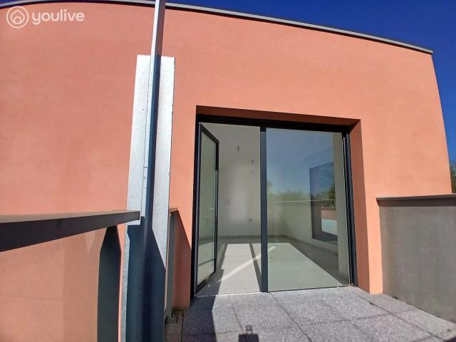 Superbe appartement T4 avec vaste terrasse à Nantes – Un cadre de vie rare entre confort et tranquillité