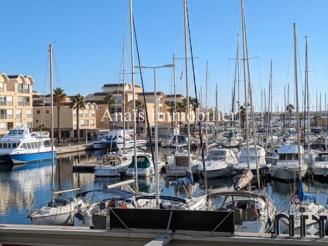 Appartement T4 en duplex avec vue sur le port de plaisance Gruissan